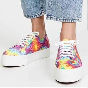 LAST CHANCE🌟Superga Platform Sneakers🌈